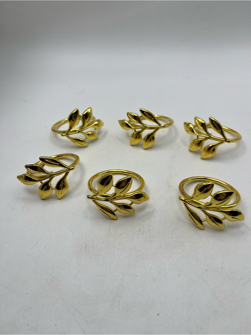 Source Unknown Gold Leaf Napkin Rings - Shiny Gold